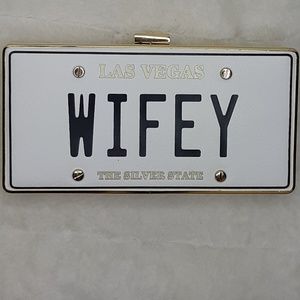 ALDO Wifey Clutch Purse- Like New